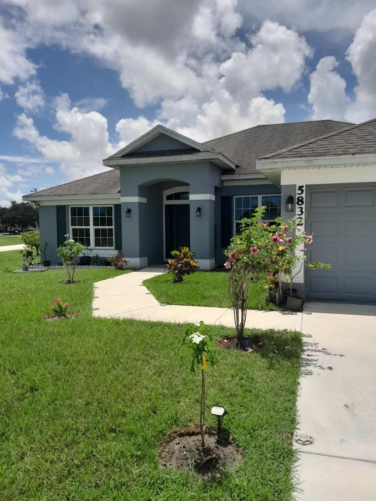 Jackshouse * Port St. Lucie